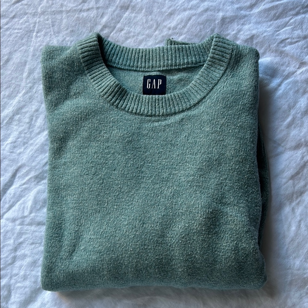GAP CashSoft Crewneck Sweater